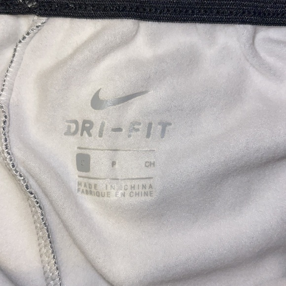 NIKE THERMA DRI-FIT. SUIT JACKET & PANTS NEW WITH TAGS. MENS SZ small - Picture 8 of 13